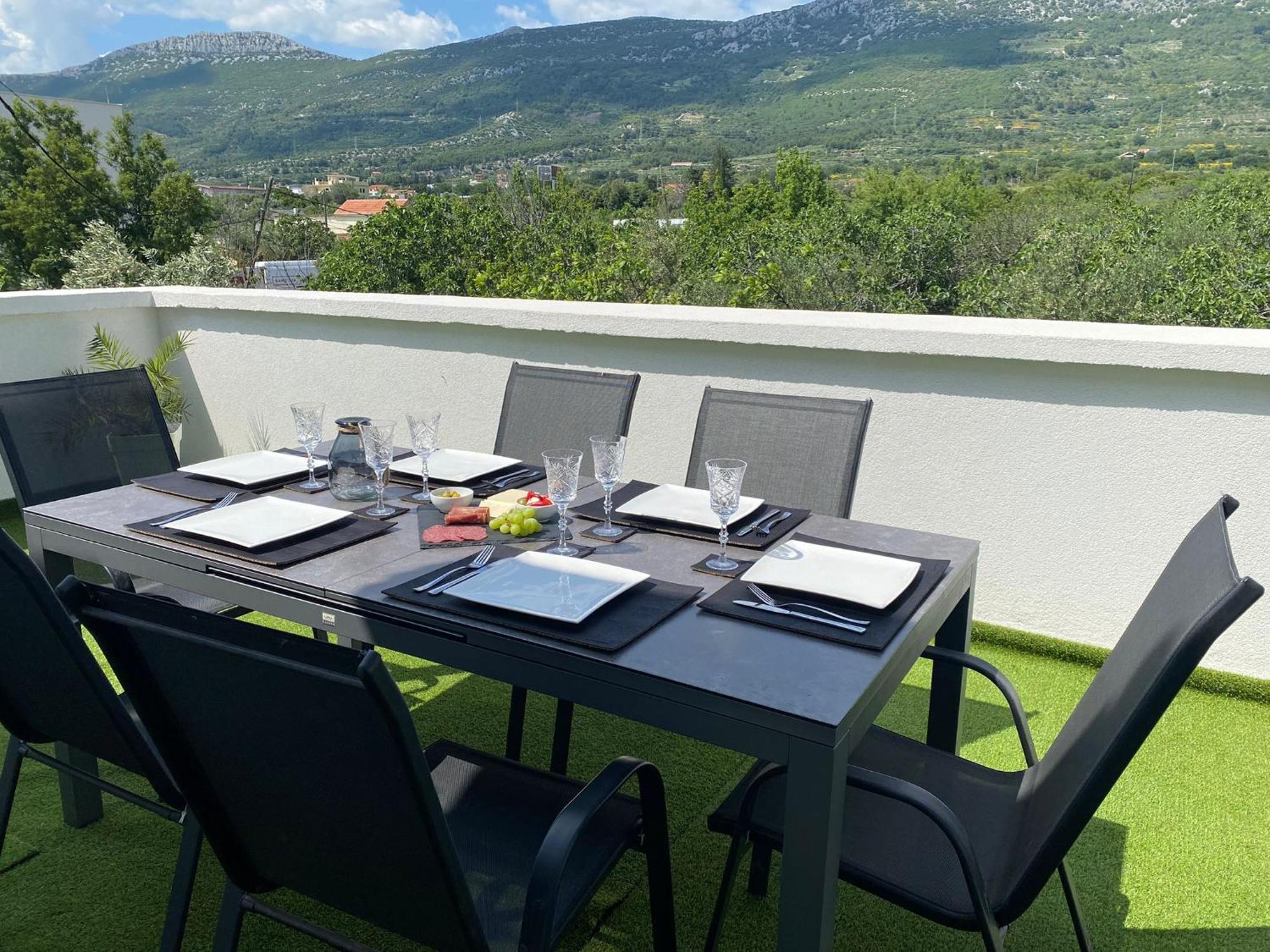 Apartment Milena Kastela Mit Whirlpool ภายนอก รูปภาพ